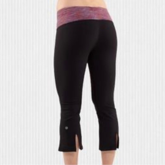 Vintage lululemon cropped yoga pants - Picture 4 of 4